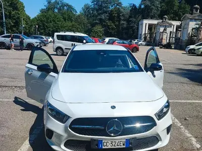 Usata Mercedes A180 116 CV (85 kW) 2019 Bianco Berlina