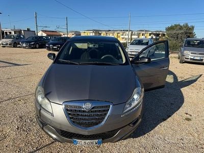 Usata Lancia Delta 165 CV (121 kW) 2009 Grigio Utilitaria