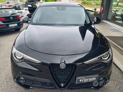 Usata Alfa Romeo Stelvio Sprint 190 CV (139 kW) 2020 Nero SUV