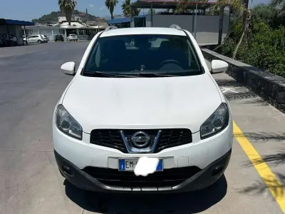Usata Nissan Qashqai Acenta 131 CV (96 kW) 2012 Bianco SUV