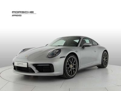 Usata Porsche 911 Carrera 385 CV (283 kW) 2024 Argento gt metallizzato Coupé