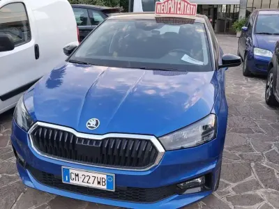 Usata Skoda Fabia Ambition 95 CV (69 kW) 2023 Tetto nero Utilitaria