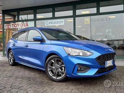 Usata Ford Focus ST-Line 120 CV (88 kW) 2020 Desert island blue Station wagon