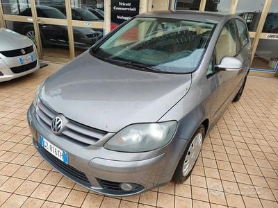 Usata VW Golf Plus Cross Comfortline 104 CV (76 kW) 2007 Grigio Monovolume