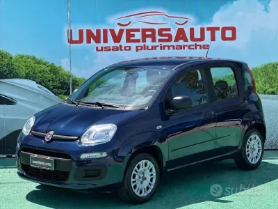 Usata Fiat Panda Easy 69 CV (50 kW) 2019 Blu Utilitaria