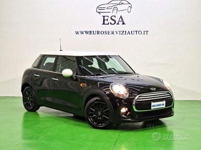 Begagnad Mini ONE Business 95 HK (69 kW) 2015 Svart Halvkombi