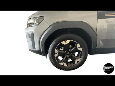 Nuova Dacia Bigster Extreme 140 CV (102 kW) 2025 Grigio SUV