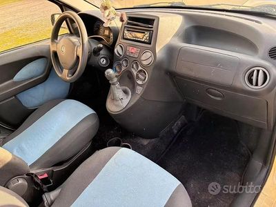 Occasion Fiat Panda 60 ch (44 kW) 2007 Citadine