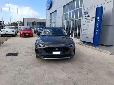 Usata Ford Focus Active 125 CV (91 kW) 2022 Magnetic grey Berlina
