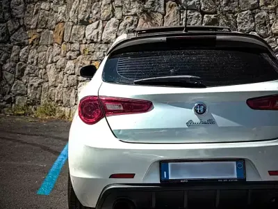 Usata Alfa Romeo Giulietta 120 CV (88 kW) 2010 Bianco Utilitaria