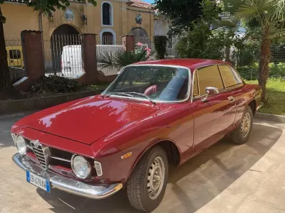 Usata Alfa Romeo GT Junior 65 CV (47 kW) 1969 Rosso Coupé