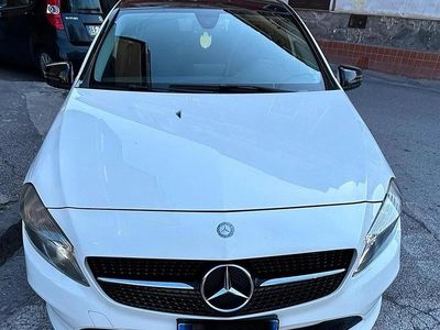 Usata Mercedes A160 SE 82 CV (60 kW) 2017 Bianco Berlina