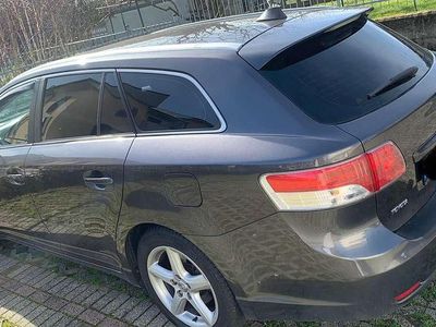 Usata Toyota Avensis Plus 132 CV (97 kW) 2011 Station wagon