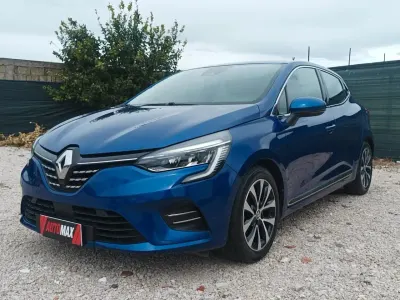 Usata Renault Clio V Intens 91 CV (66 kW) 2021 Blu Berlina