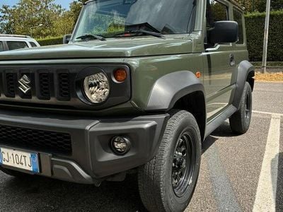 Usata Suzuki Jimny 102 CV (75 kW) 2022 Verde SUV