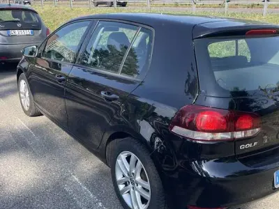 Usata VW Golf VI Comfortline 105 CV (77 kW) 2010 Utilitaria