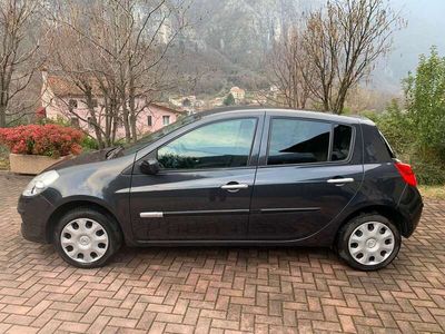 usata Renault Clio 1.2 16V Ripcurl