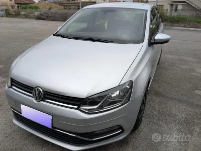 Usata VW Polo 75 CV (55 kW) 2016 Grigio Berlina