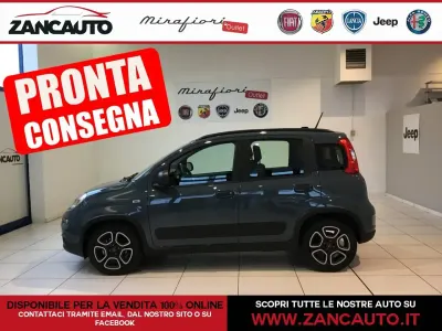 Usata Fiat Panda City Life 70 CV (51 kW) 2022 Blu Utilitaria