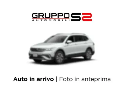 Usata VW Tiguan R-line 150 CV (110 kW) 2023 Bianco SUV