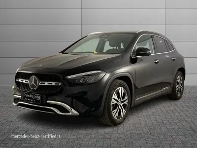 Usata Mercedes GLA180 Advanced Plus 116 CV (85 kW) 2023 Nero SUV