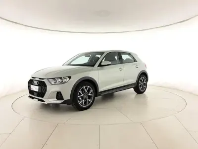 Usata Audi A1 Business 116 CV (85 kW) 2025 Argento metallizzato SUV