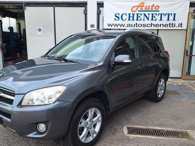 usata Toyota RAV4 RAV 42.2 D-4D 150 CV DPF Luxury