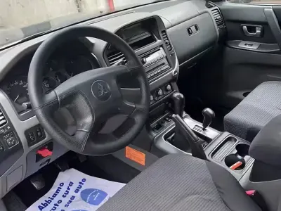 Usata Mitsubishi Pajero 115 CV (84 kW) 2003 Bluazzurro SUV