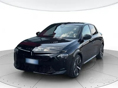 Usata Lancia Ypsilon 101 CV (74 kW) 2025 Nero Utilitaria