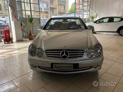 Usata Mercedes CLK240 170 CV (125 kW) 2007 Argento Cabrio