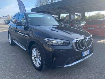 Begagnad BMW X3 190 HK (139 kW) 2022 Grå SUV