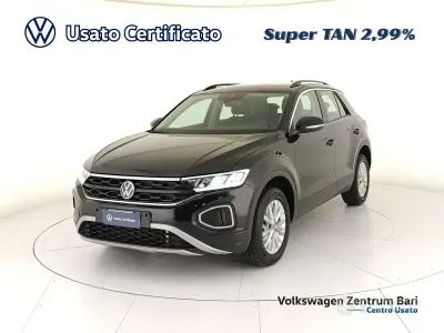 Usata VW T-Roc Life 150 CV (110 kW) 2025 Nero SUV