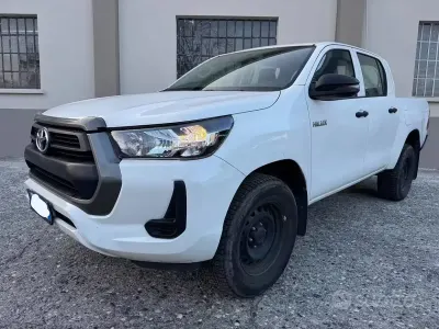 Begagnad Toyota HiLux 150 HK (110 kW) 2022 Vit Pickup