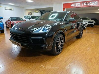 Nero Usata 2022 Porsche Cayenne Platinum Edition SUV | 77.900 € (Buon prezzo)