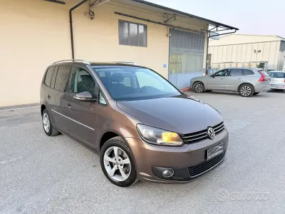 Usata VW Touran Highline 150 CV (110 kW) 2014 Marrone Monovolume