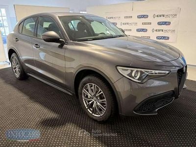 Usata Alfa Romeo Stelvio Super 190 CV (139 kW) 2019 Grigio metallizzato SUV