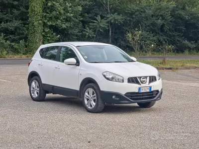 Usata Nissan Qashqai Tekna 110 CV (80 kW) 2011 Bianco SUV