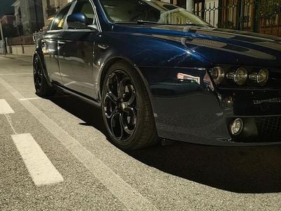 Usata Alfa Romeo 159 185 CV (136 kW) 2006 Blu Berlina