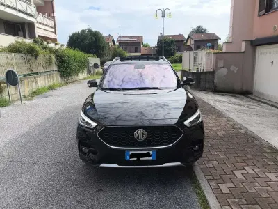 Usata MG ZS Luxury 111 CV (81 kW) 2023 SUV
