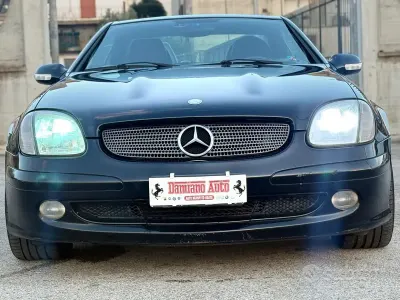 Usata Mercedes SLK200 192 CV (141 kW) 1998 Nero Cabrio