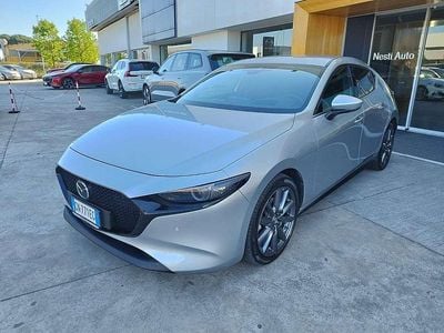 Usata Mazda 3 150 CV (110 kW) 2023 Argento Berlina