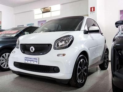 Begagnad Smart ForTwo Coupé Passion 71 HK (52 kW) 2016 Vit Halvkombi