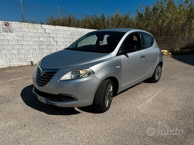 Usata Lancia Ypsilon 2012 Utilitaria