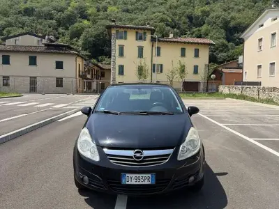 Usata Opel Corsa Club 80 CV (58 kW) 2009 Other Utilitaria
