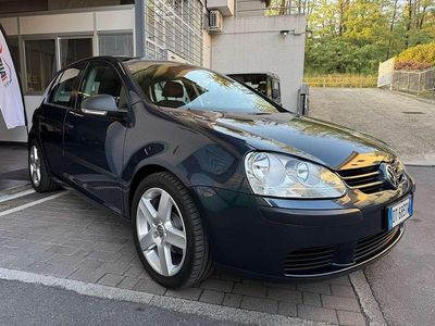Usata VW Golf V 105 CV (77 kW) 2007 Blu/azzurro Berlina