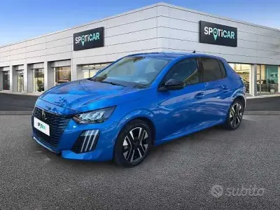 Usata Peugeot 208 Allure 101 CV (74 kW) 2024 Blu Utilitaria