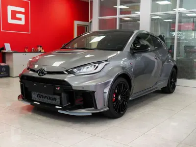 Nuova Toyota Yaris Aero 280 CV (205 kW) 2026 Precious metal Utilitaria