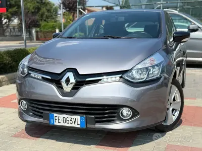 Usata Renault Clio IV Zen 73 CV (53 kW) 2016 Grigio Berlina