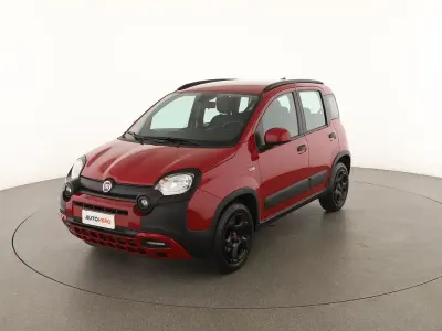 Usata Fiat Panda Cross Cross 71 CV (52 kW) 2022 Rosso Utilitaria