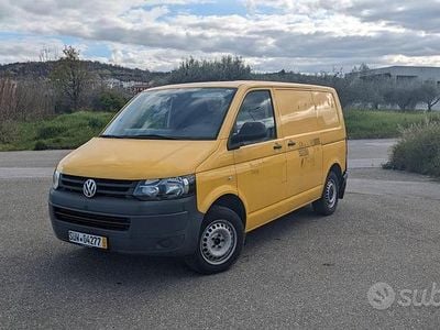 Usata VW Transporter 84 CV (61 kW) 2011 Giallo Furgone